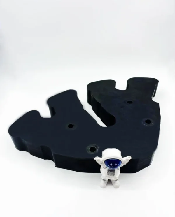 Atlas Copco Epiroc Segment 3128307471 rod-separating block for Simba H1354, featuring a metal core with rubber-carbon coating, designed for underground mining rigs